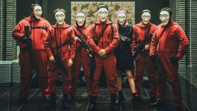 Casa De-Papel - Destiny - ‘Money Heist: Korea’ Teaser Reveals Netflix’s Remake of the Crime Series Sensation (Video) - thewrap.com - South Korea - Tokyo - North Korea - Berlin - city Helsinki - city Oslo