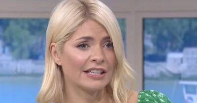 Holly Willoughby - Phillip Schofield - Holly Willoughby irritated as Beverley Turner tells struggling parents 'get a job' - ok.co.uk - county Mcdonald
