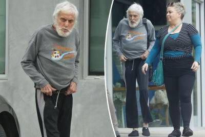 Mary Poppins - Dick Van-Dyke - Dick Van Dyke, 96, makes rare public appearance after hitting gym with wife - nypost.com