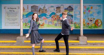 Stunning school mural is all about Tay landmarks - dailyrecord.co.uk - Scotland