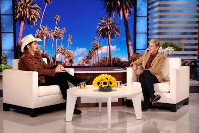 Brad Paisley Makes His Final ‘Ellen’ Appearance, Reveals Corn-Themed Anniversary Gift He Gave Wife Kimberly Williams-Paisley - etcanada.com