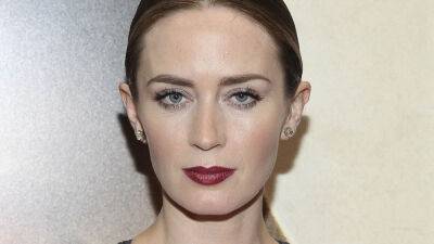 Emily Blunt - David Yates - Brent Lang - Netflix Swoops In With $50 Million Purchase of Emily Blunt, David Yates Film ‘Pain Hustlers’ - variety.com - USA - Florida - Netflix