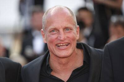 Ruben Ostlund - Woody Harrelson - David Cronenberg - Vomit, Poop and Woody Harrelson: ‘Triangle of Sadness’ Shocks Cannes With Uproarious Eight-Minute Standing Ovation - variety.com - county Harris - city Dickinson, county Harris