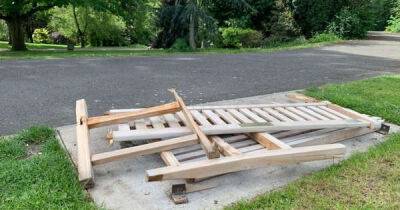 Anger as Netflix After Life bench in Nottingham destroyed by 'disgusting' vandals - msn.com - Britain - Netflix