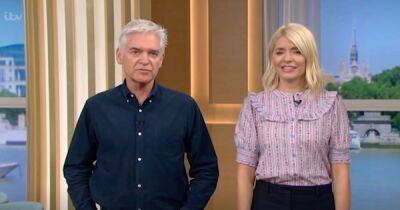 Holly Willoughby - Phillip Schofield - Chelsea Flower-Show - This Morning's Phillip forced to stop live broadcast as show is hit with sound problems - ok.co.uk - London - Chelsea