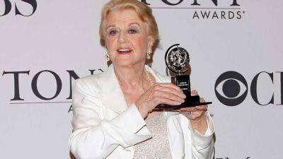 Emmy Awards - Tony Awards - Angela Lansbury to Be Honored With Lifetime Achievement Tony Award - etonline.com