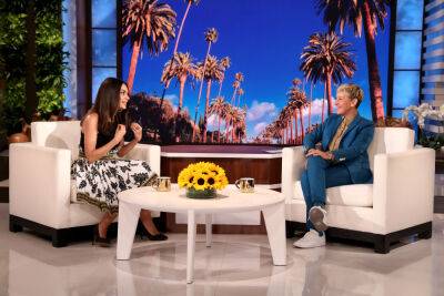 Mila Kunis - Ashton Kutcher - Oprah Winfrey - Laura Prepon - Mila Kunis Admits She ‘Couldn’t Stop Crying’ After ‘That ’70s Show’ Ended, Makes Surprise Appearance On ‘Ellen’ - etcanada.com - Ukraine
