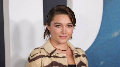 Florence Pugh - Zach Braff - Will Poulter - Florence Pugh Is Vacationing in Ibiza With Her Midsommar Co-Star Will Poulter - glamour.com