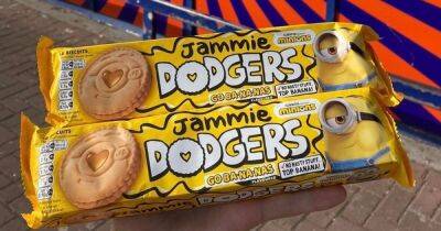 B&M launches banana-filled Jammie Dodgers – and people are divided - ok.co.uk - Britain