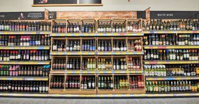 Red, white or rosé? Aldi wine expert shares top tips for picking bargain bottle - www.manchestereveningnews.co.uk