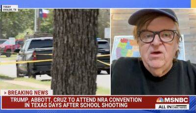 Michael Moore Tells MSNBC’s Chris Hayes, “It’s Time To Repeal The Second Amendment” - deadline.com - USA - Texas - county Uvalde