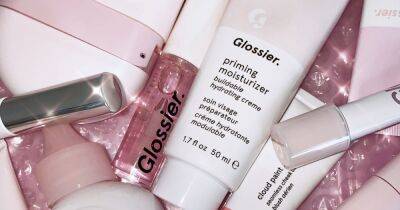 Glossier’s iconic Friends of Glossier sale returns after 2021 code was leaked by mistake - www.ok.co.uk