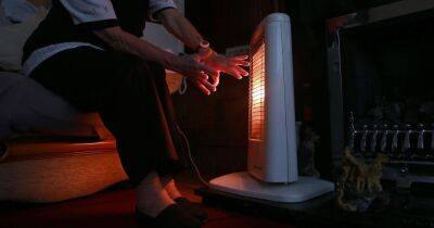 Pensioners will get extra £300 to help with rising energy costs this winter - www.manchestereveningnews.co.uk - Britain
