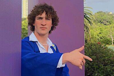 Ron Desantis - Florida Senior Uses “Curly Hair” as Euphemism for “Gay” in Graduation Speech - metroweekly.com - Florida