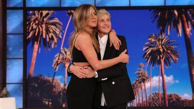 Jennifer Aniston - Ellen Degeneres - Donna Summer - Jennifer Aniston Gives Ellen DeGeneres Send-Off Gift That Harkens Back to Her First Appearance - thewrap.com