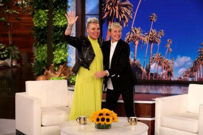 Ellen Degeneres - Pink Says Ellen DeGeneres ‘Basically Handed’ Her An Emmy As She Gets Emotional Over The End Of ‘Ellen’ - etcanada.com