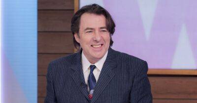 Jonathan Ross - Kaye Adams - Jonathan Ross shares the thing that 'irritates' him about his looks as he reveals awkward encounter - manchestereveningnews.co.uk