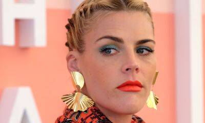 Busy Philipps - Marc Silverstein - Busy Philipps and husband Marc Silverstein confirm split after 15 years of marriage - hellomagazine.com