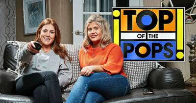 Stephen Webb - Shirley Griffiths - Dave Griffiths - Abbie Lynn - Gogglebox viewers not impressed after stars label Top of the Pops from 1992 'olden days' - msn.com - Britain - county Durham - county Bell