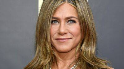 Jennifer Aniston - Ellen Degeneres - Jennifer Aniston Made a Rare Statement About Moving on After Divorcing Brad Pitt - glamour.com