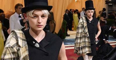 Met Gala 2022: Emma Corrin puts on quirky style display in a top hat - www.msn.com - New York