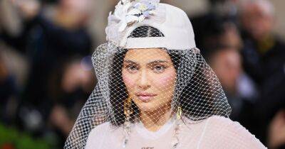 Kylie Jenner fans think Met Gala wedding dress is hint she wants Travis Scott to propose - www.ok.co.uk
