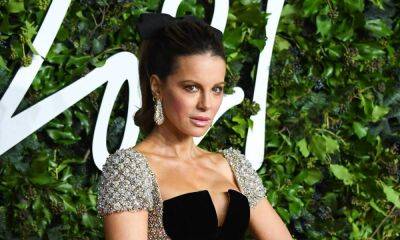 Kate Beckinsale reveals little known fact about herself in sweet tribute to mom - hellomagazine.com - Los Angeles