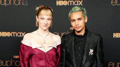 Euphoria Star Dominic Fike Opens Up About Falling in Love With Hunter Schafer - www.glamour.com - Germany - county Love