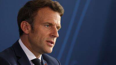 French President Emmanuel Macron Pays Tribute to Journalist Frederic Leclerc-Imhoff Who Was Killed in Ukraine - thewrap.com - France - Ukraine