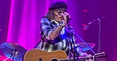 Johnny Depp - John Lennon - Albert Hall - Scots Johnny Depp fans think he could be joining Jeff Beck on stage in Glasgow - dailyrecord.co.uk - Britain - Scotland - London - USA - city Sheffield