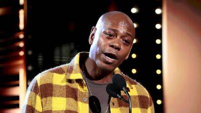 Dave Chappelle Tackled Onstage Mid-Performance at Hollywood Bowl - thewrap.com - Los Angeles