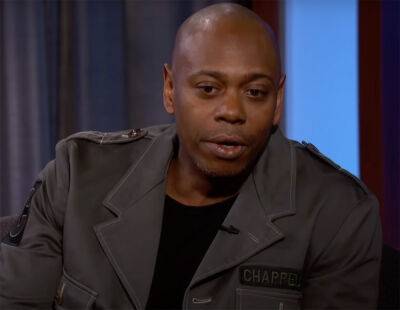 Dave Chapelle Attacked During Comedy Show In Los Angeles By Weapon Wielding Audience Member! - perezhilton.com - Los Angeles