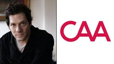 Broadway Playwright & ‘American Rust’ Writer Adam Rapp Signs With CAA - deadline.com - Los Angeles - USA