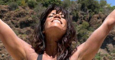 Jenny Powell - Jenny Powell, 54, poses in bikini as she jets off to 'recharge' after tough year - ok.co.uk - Turkey