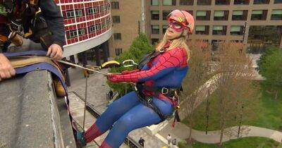Holly Willoughby - Phillip Schofield - Josie Gibson - This Morning's Josie Gibson screams as she abseils down iconic Television Centre - ok.co.uk