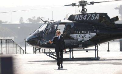 Watch Tom Cruise Land In A Helicopter At ‘Top Gun: Maverick’ Premiere - etcanada.com - county San Diego