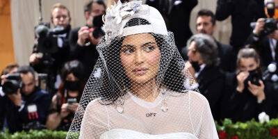 Kylie Jenner Doesn't Care What People Think of Her Met Gala 2022 Dress - www.justjared.com - New York