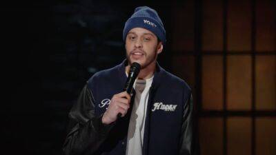 Pete Davidson Jokes About Kanye in Netflix Stand-Up Clip: ‘I’ve Had a Really Weird Year’ (Video) - thewrap.com
