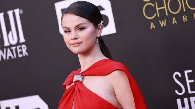 Selena Gomez to Make ‘SNL’ Hosting Debut May 14 - thewrap.com