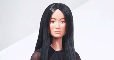 Barbie unveils new Vera Wang tribute doll - www.msn.com - USA