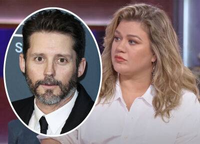 Kelly Clarkson - Brandon Blackstock - Kelly Clarkson's Ex-Husband Accuses Her Of SPYING On Him! - perezhilton.com - Montana - Los Angeles