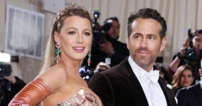 Ryan Reynolds - Blake Lively - Ryan Reynolds Jokes He’d ‘Really Phone Things In’ With His 3 Kids If It Wasn’t for Wife Blake Lively - usmagazine.com - Netflix