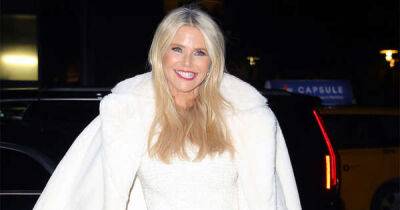 Christie Brinkley isn't 'looking for romance' but she's feeling positive after meeting mystery man - www.msn.com - county Cook