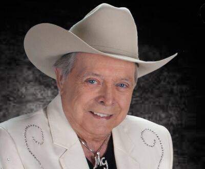 Mickey Gilley Dies: Proprietor Of World’s Biggest Honky Tonk Popularized In ‘Urban Cowboy’ Was 86 - deadline.com - state Louisiana - Texas - state Missouri - state Mississippi - county Arthur - county Lewis