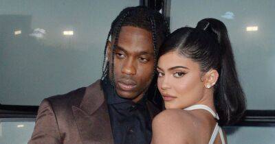 Travis Scott Treats Kylie Jenner to Candlelit Dinner and Dozens of Daisies for Mother’s Day Celebration - www.usmagazine.com