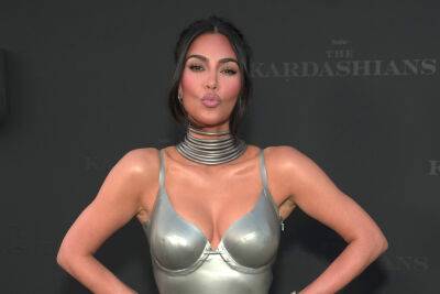 Kim Kardashian - Kim Kardashian Claps Back At Claims She Faked Eating In Beyond Meat Ad Campaign - etcanada.com - Beyond