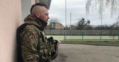 Brit soldier in Ukraine who had 'leg blown up by mine' vows to return to frontline - www.dailyrecord.co.uk - Ukraine