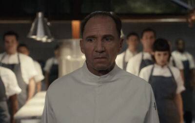 Nicholas Hoult - Adam Mackay - John Leguizamo - Judith Light - Ralph Fiennes - Ralph Fiennes gives Anya Taylor-Joy kitchen nightmares in ‘The Menu’ - nme.com - county Gray
