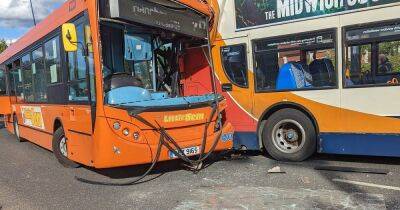 Greater Manchester - Road closed after crash involving two buses - manchestereveningnews.co.uk - Manchester - city Richmond