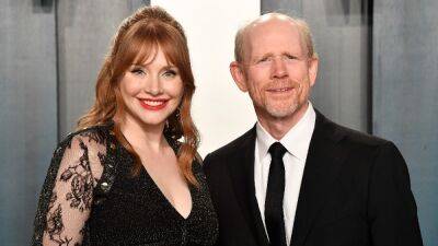 Sara Haines - Ron Howard - Henry Winkler - ‘The View’ Hosts Melt Down When Bryce Dallas Howard Admits She’s Still Never Seen ‘Happy Days’: ‘Go to Commercial!’ - thewrap.com - county Howard - county Dallas